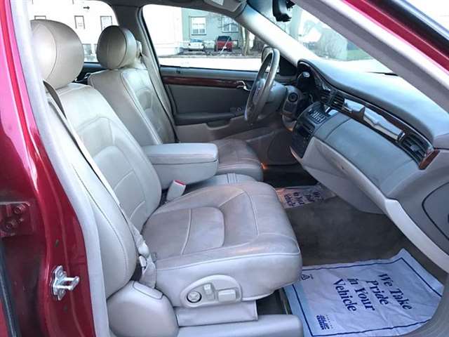 2005 Cadillac Deville 4dr Sedan